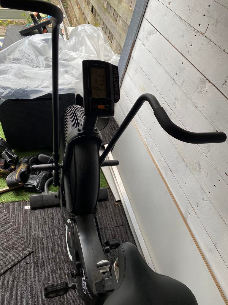 Een Assault Airbike te koop met heel wat functionaliteiten!, Sport en Fitness, Ophalen of Verzenden, Zo goed als nieuw, Airbike