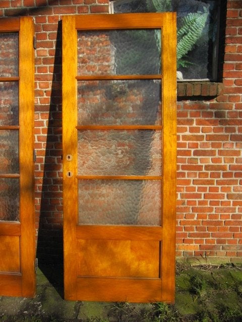 205,5hx80,5br twee x antieke eiken binnendeuren met glas