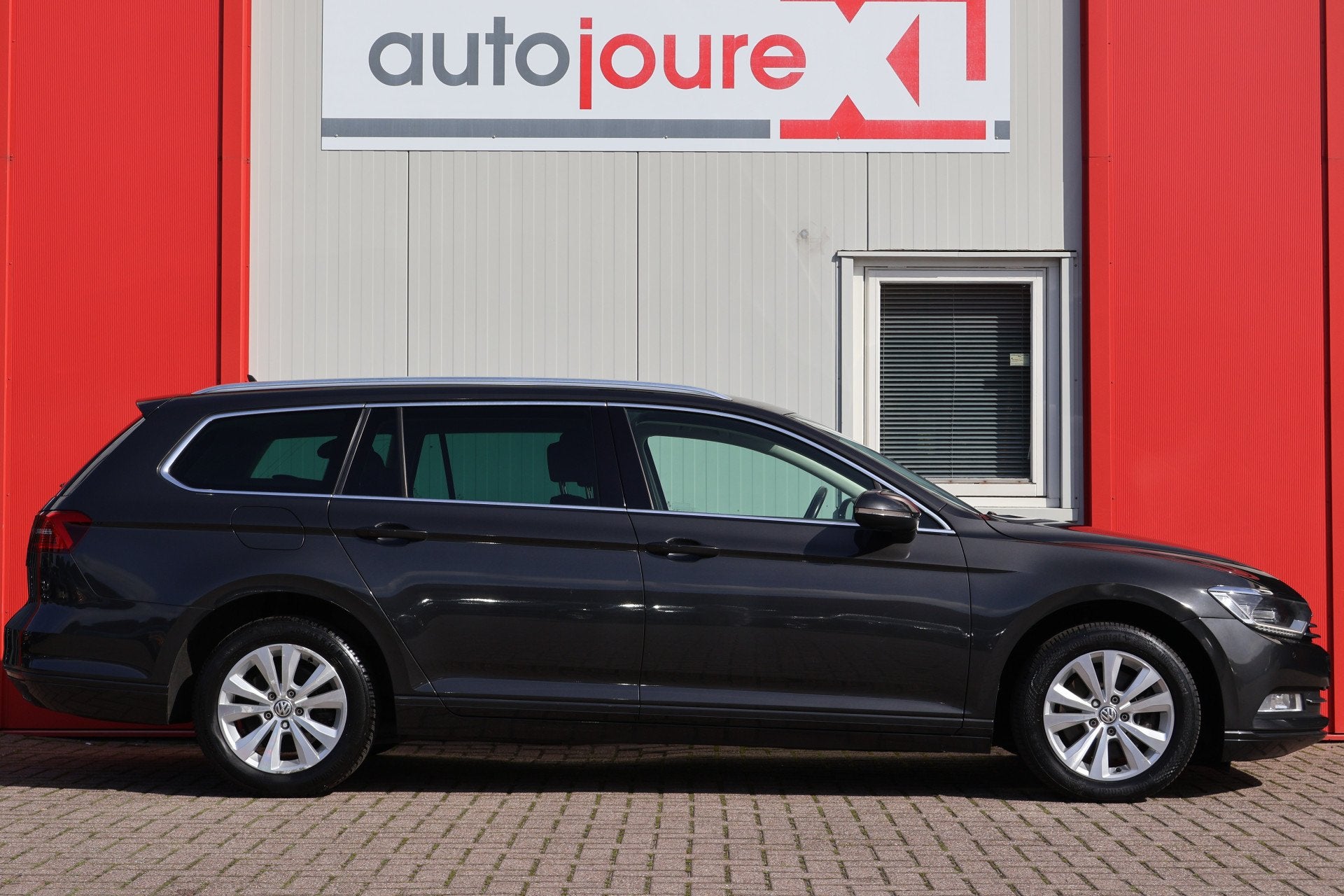 Volkswagen Passat Variant 1.6 TDI Comfortline Business, Stof, Gebruikt, 4 cilinders, Origineel Nederlands