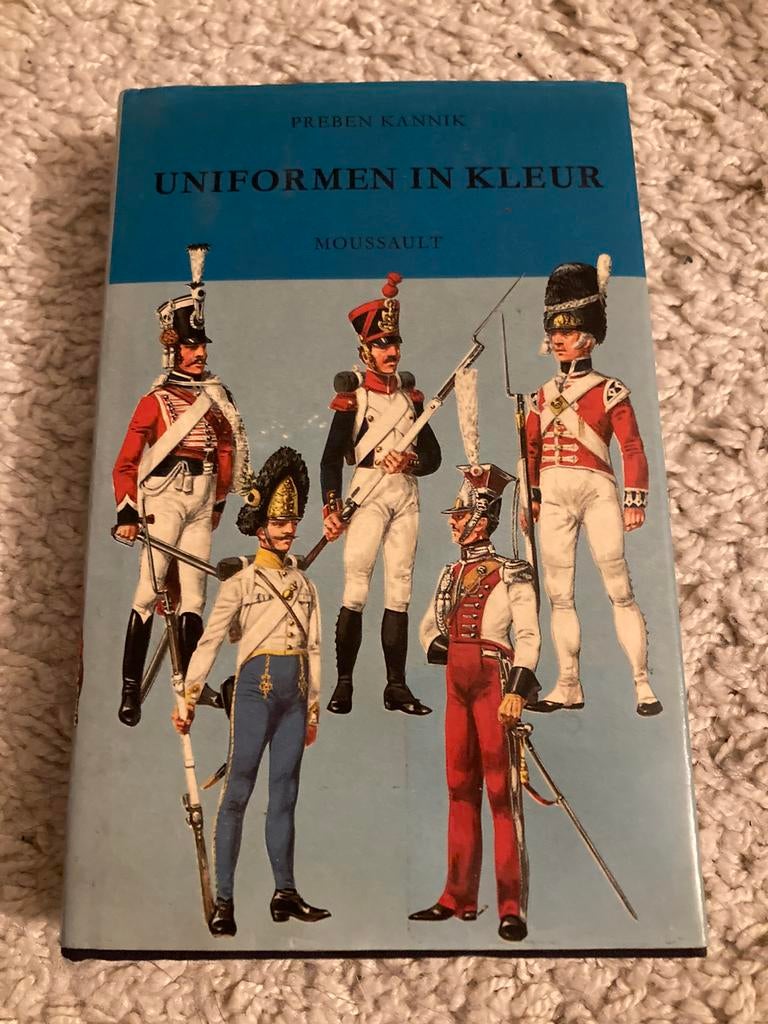 Uniformen in Kleur - Preben Kannik (1969), Ophalen of Verzenden, 1945 tot heden, Gelezen, Algemeen