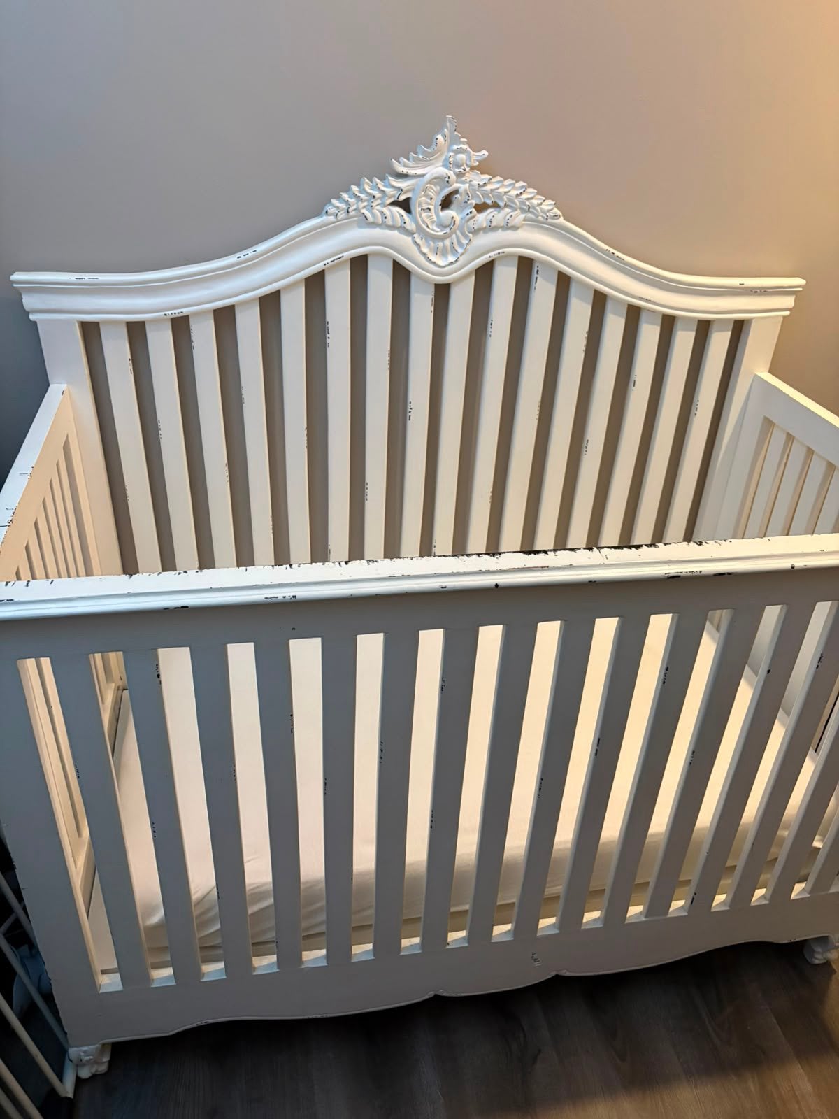 Complete Babykamer klassiek barok stijl, Ophalen, Zo goed als nieuw, Jongetje of Meisje