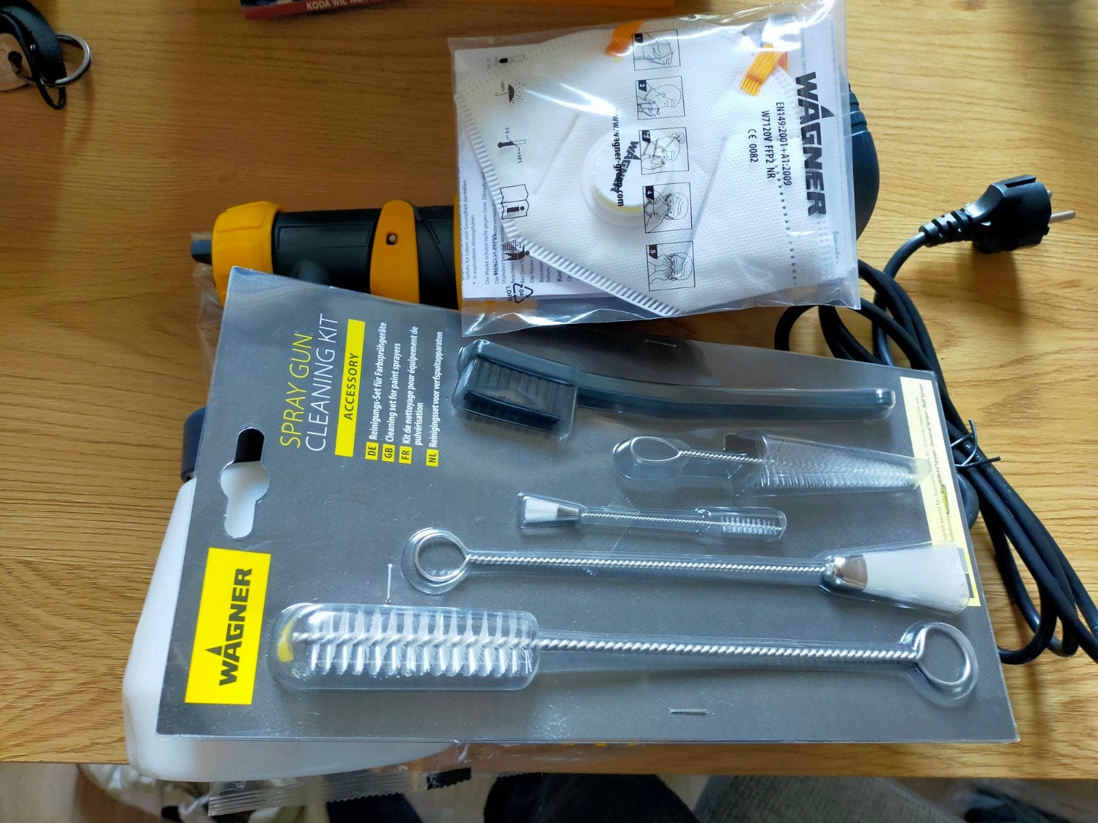 Wagner verfspuit met reinigingsset en accessoires, Doe-het-zelf en Verbouw, Ophalen of Verzenden, Nieuw, Verfspuit of Verfpomp
