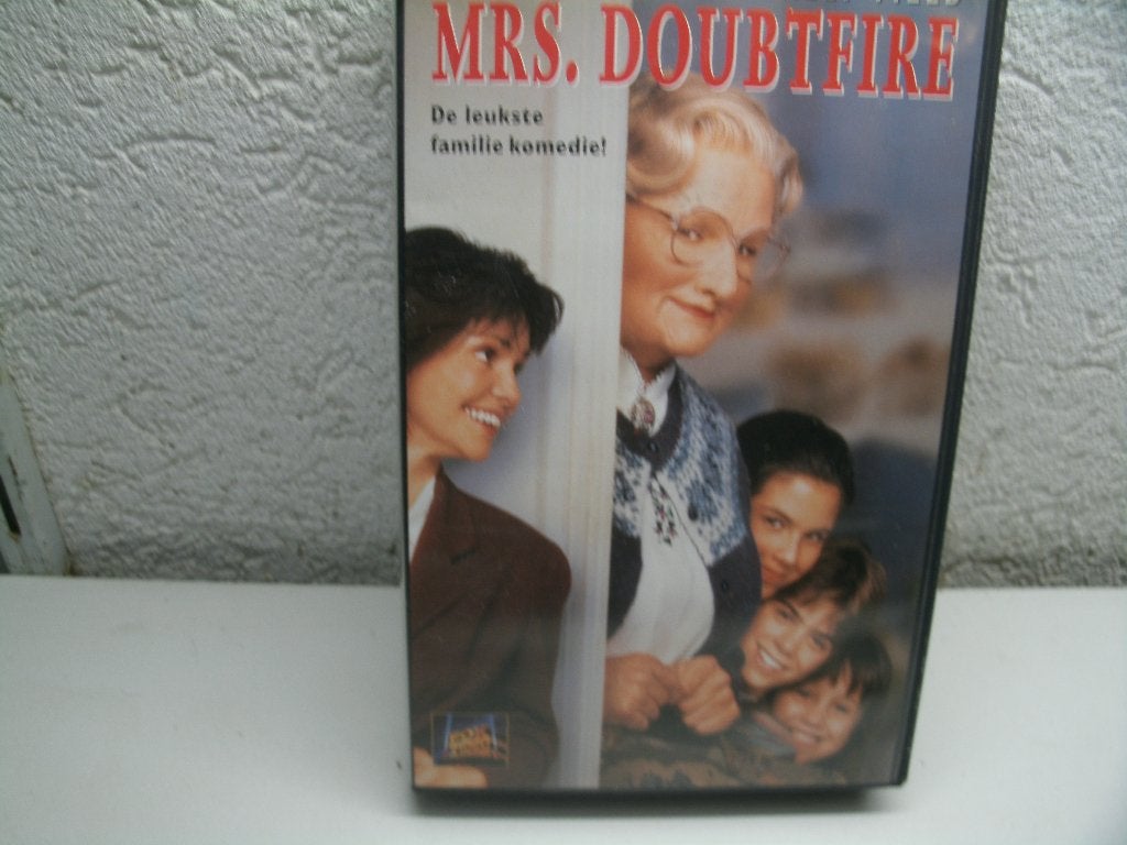 vhs 88b mrs doubtfire, Alle leeftijden, Ophalen of Verzenden, Zo goed als nieuw, Komedie