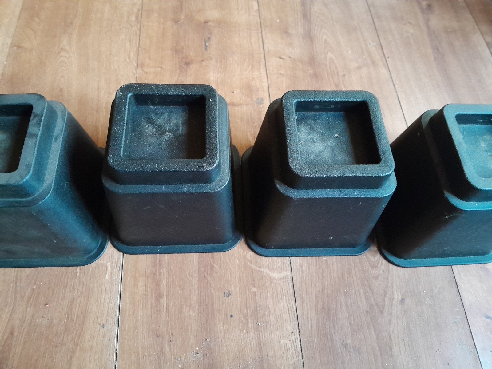 Bedverhogers tot 15 cm - 4 stuks - Nieuwstaat, Ophalen, Nieuw, Eenpersoons, Hout