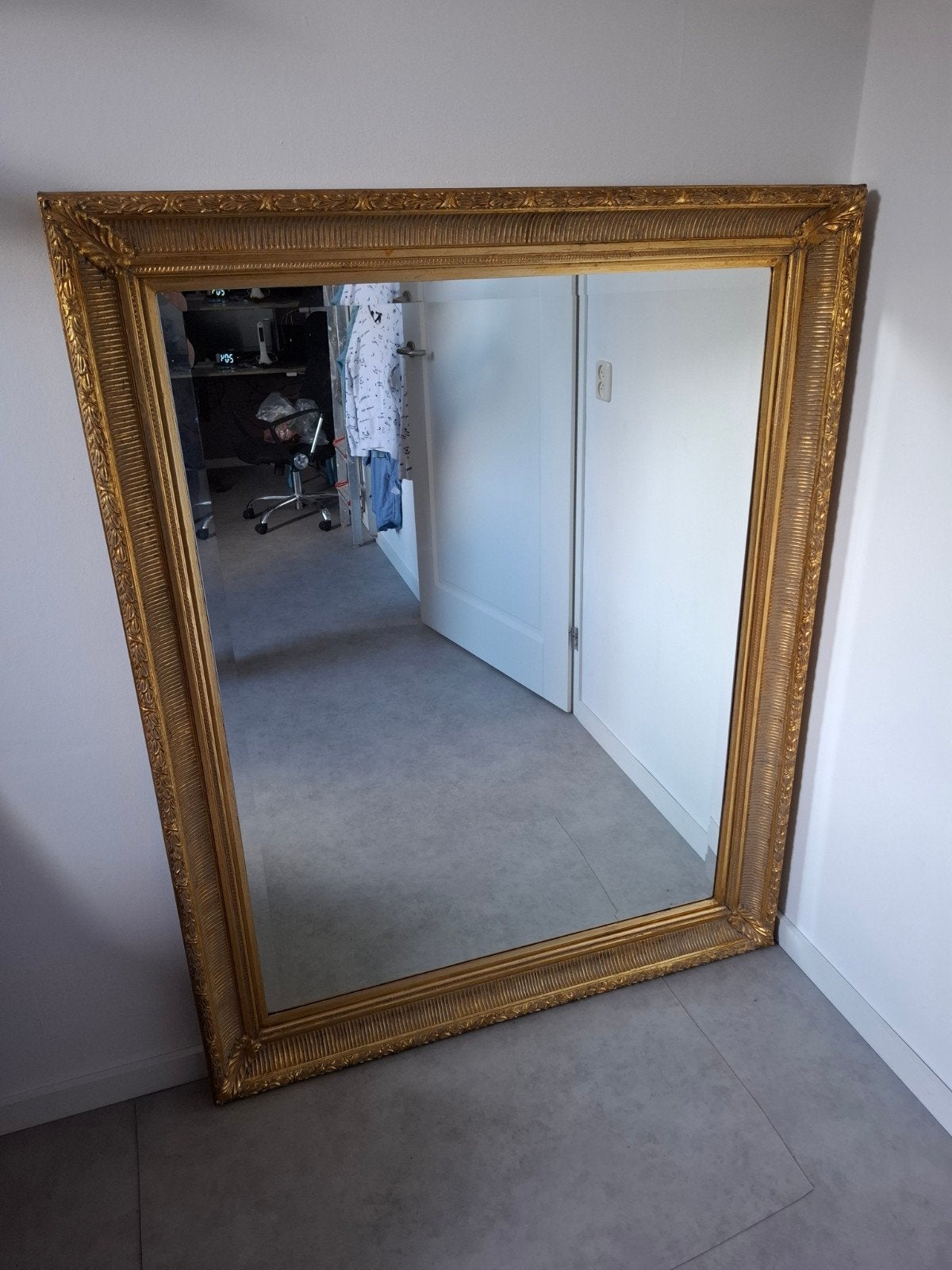 Grote facet geslepen spiegel met gouden lijst - 144x113cm, Ophalen, Gebruikt, 100 tot 150 cm, 100 tot 125 cm