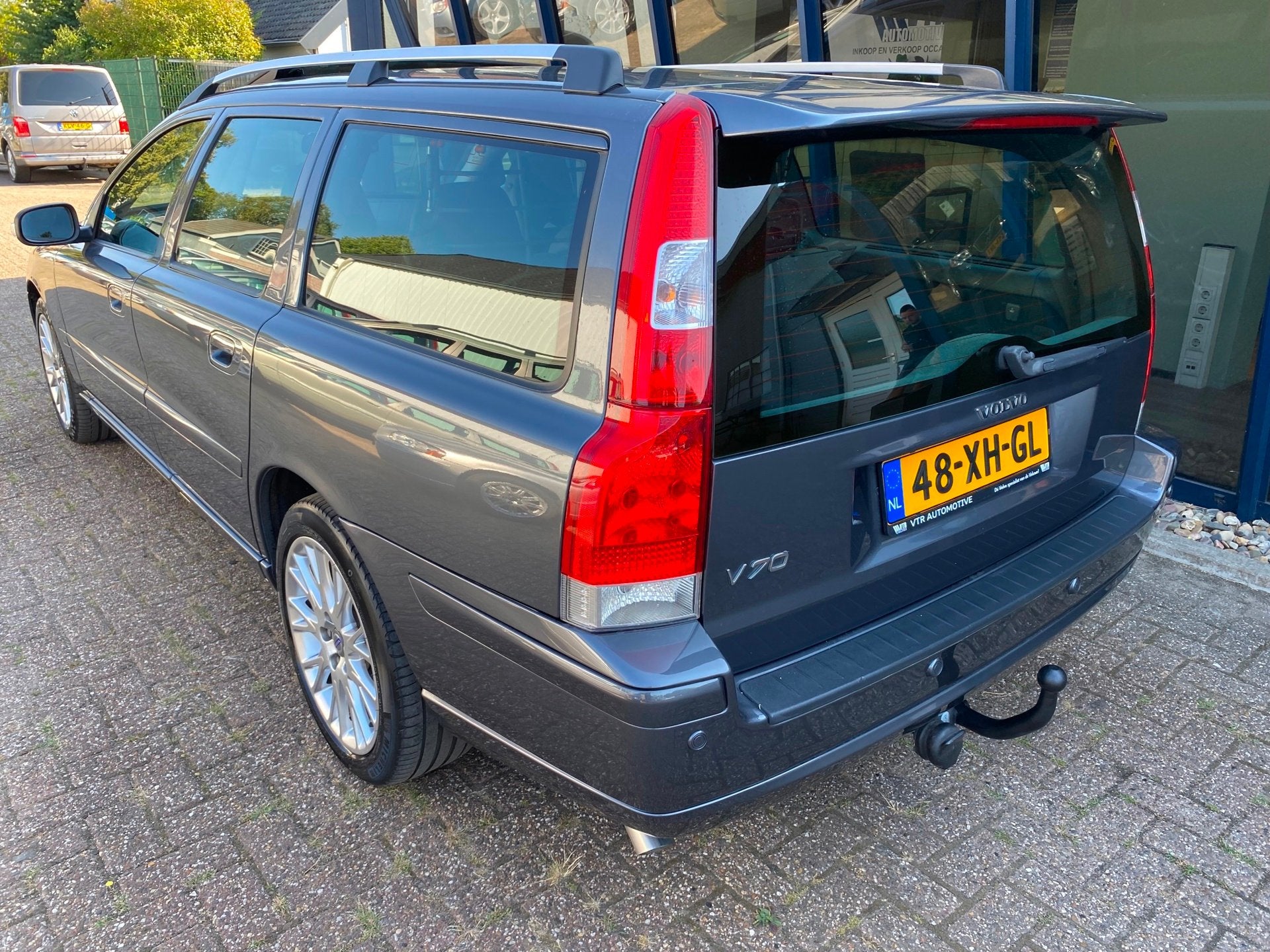 Volvo V70 2.4 Edition Sport LEER / NAVI / SUNROOF, Auto's, Volvo, Voorwielaandrijving, Zwart, 1470 kg, Euro 4