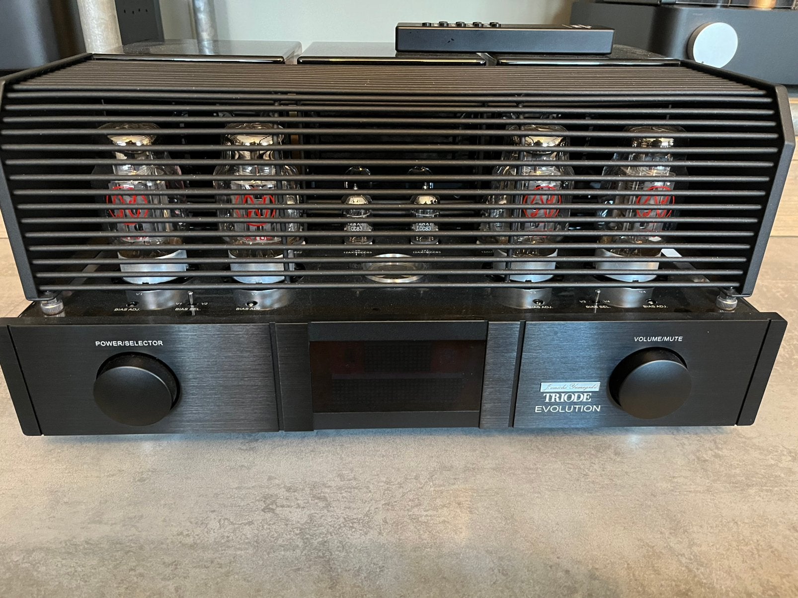 Triode EVOLUTION Geïntegreerde Buizenversterker, Ophalen, Versterker, Triode, @