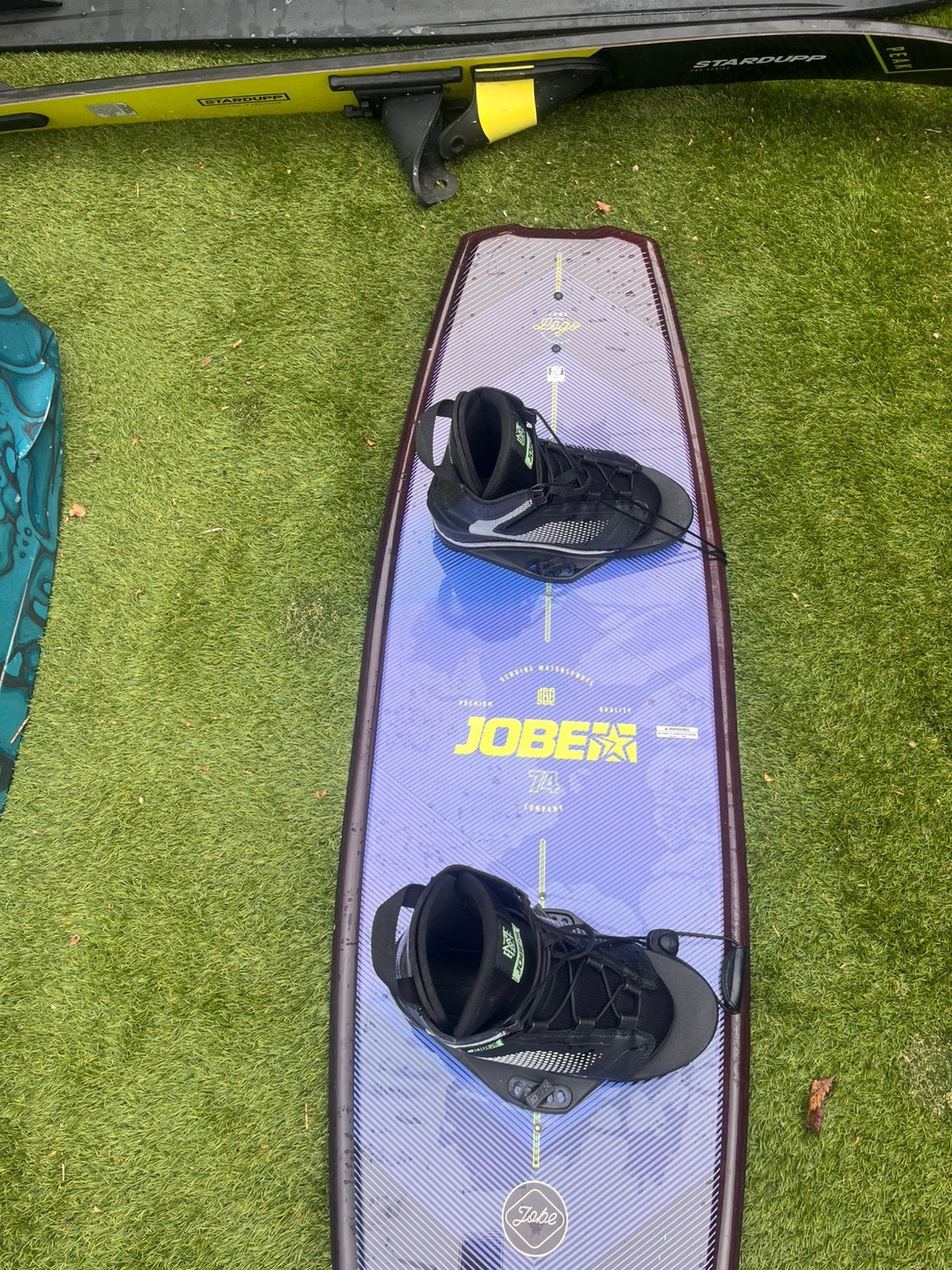 Jobe Logo 138 Wakeboard + Jobe Nitro Bindingen | Nette staat, Ophalen, Gebruikt, Board en Schoenen