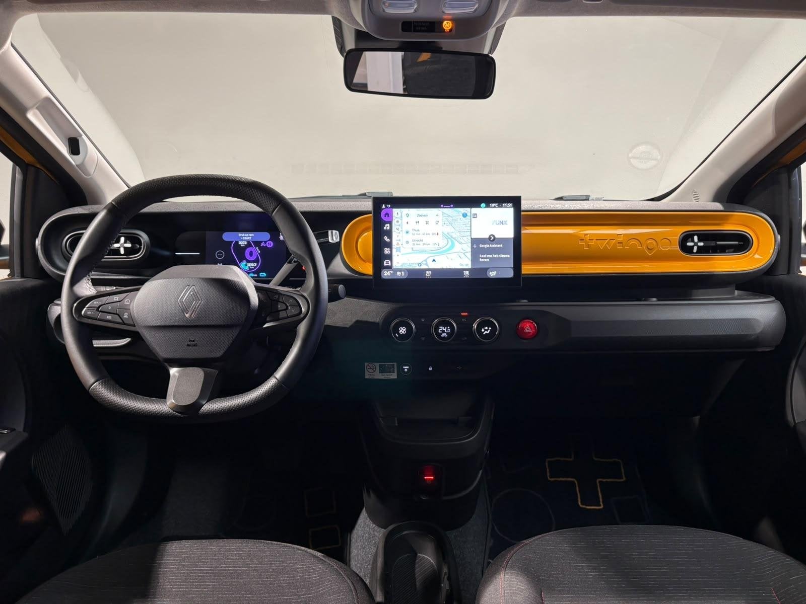 Renault Twingo urban range techno 27.5 kWh | Demo | Camera |, Huisgarantie, Electronic Stability Program (ESP), Met garantie (alle)