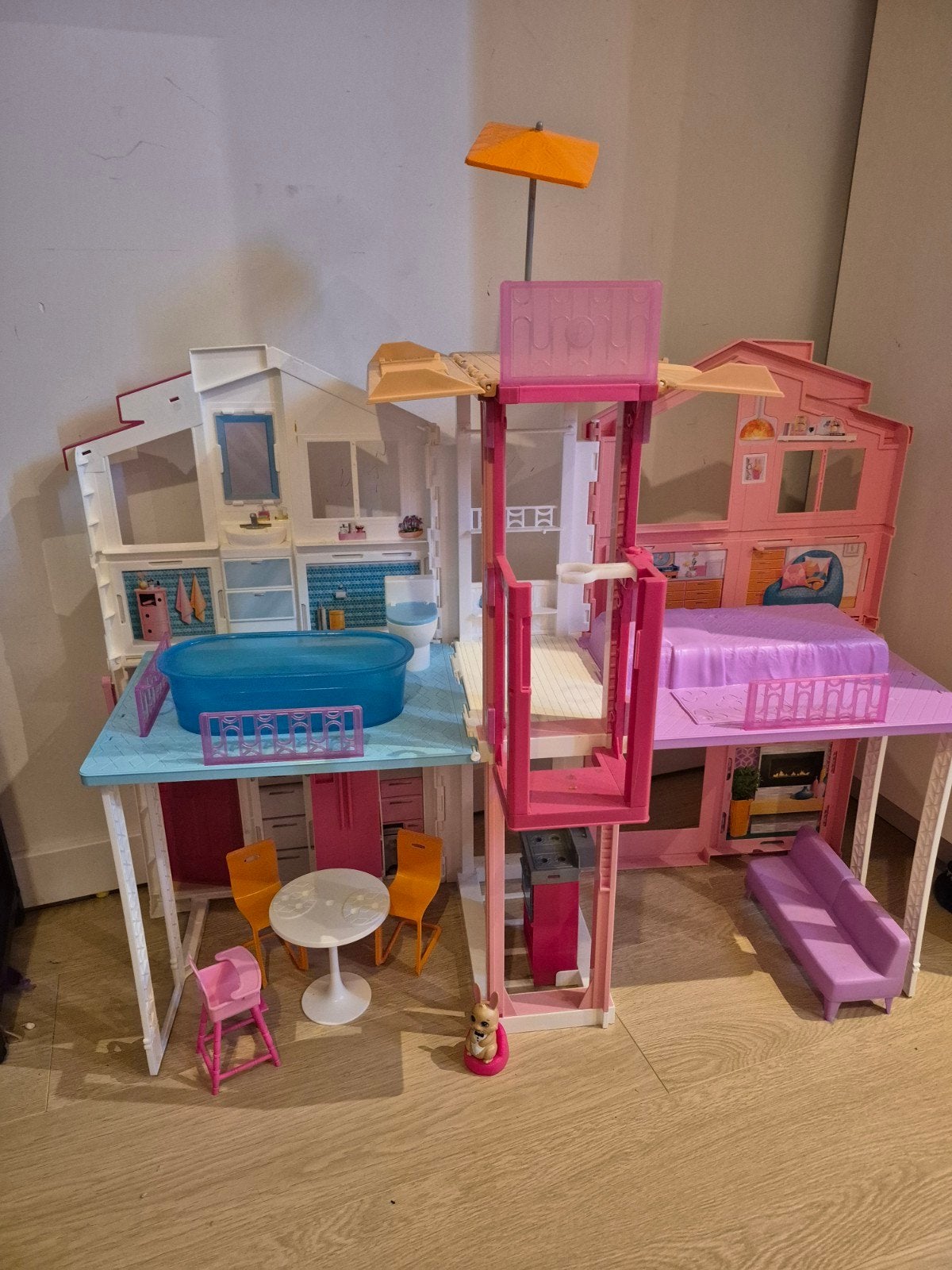 Barbie spullen, Kinderen en Baby's, Speelgoed | Poppenhuizen, Ophalen, Gebruikt, Toebehoren