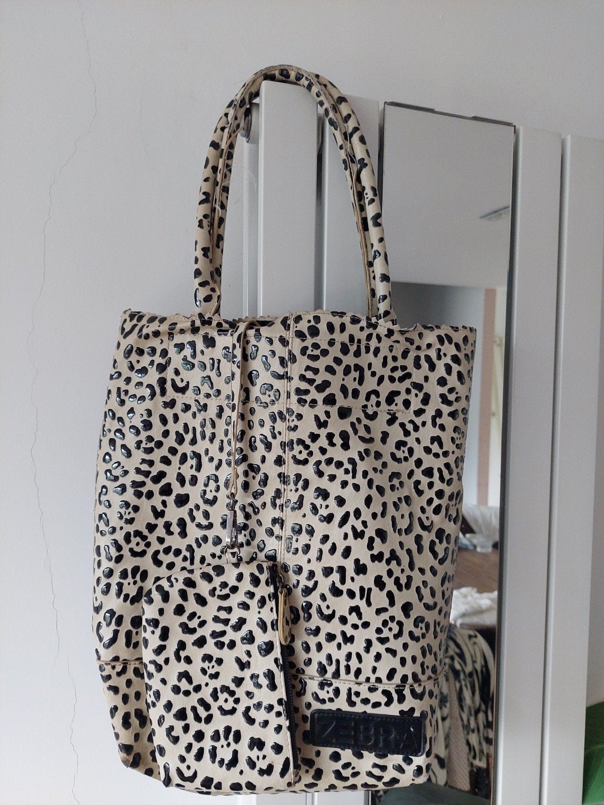 Zebra Shopper met Luipaardprint - Zo goed als nieuw, Sieraden, Tassen en Uiterlijk, Tassen | Damestassen, Ophalen of Verzenden