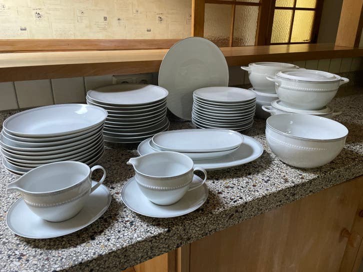 Thomas Germany servies: 11 dinerborden, 11 soepborden, 12 on, Huis en Inrichting, Ophalen, Gebruikt, Overige merken, Bord(en)