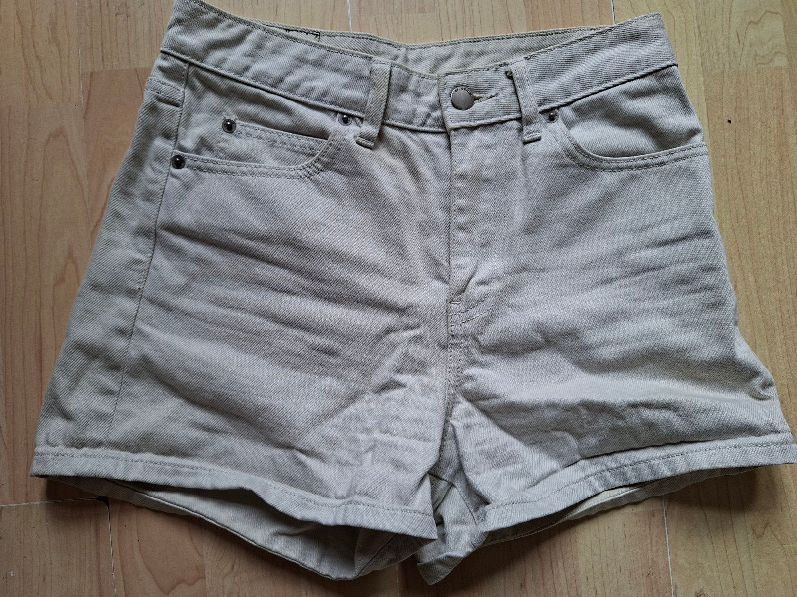 Dr. Denim korte broek maat XS/S (34/36), Kort, Beige, Ophalen of Verzenden, Zo goed als nieuw