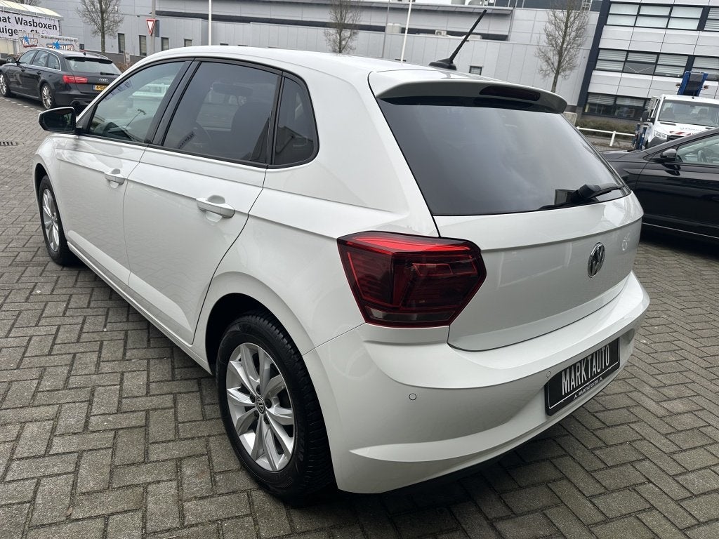 Volkswagen Polo VI Highline Navi Cruise Led Stoelverwarming, Stof, Gebruikt, Euro 6, 95 pk