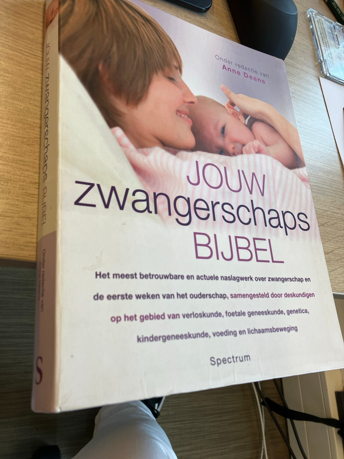 Jouw Zwangerschapsbijbel - Anne Deans, Ophalen of Verzenden, Zo goed als nieuw, Zwangerschap en Bevalling