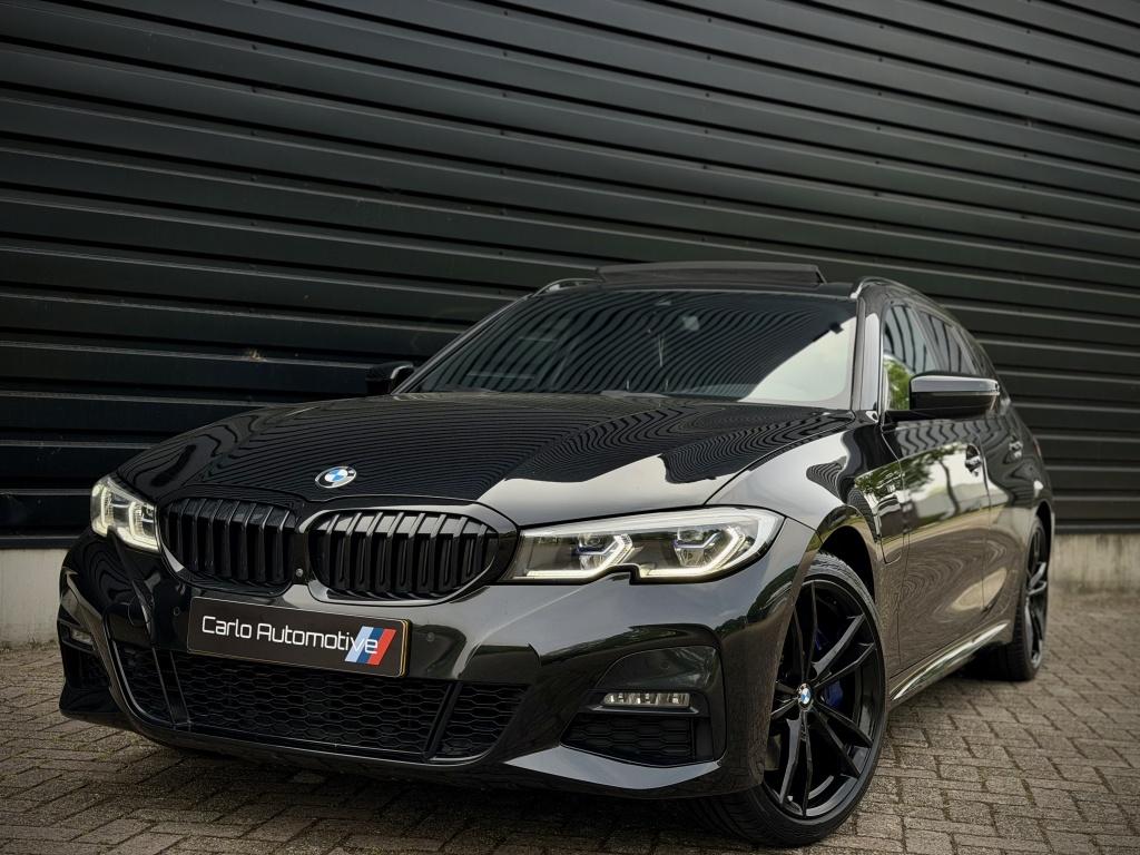 BMW 3 Serie Touring 330e M-SPORT LASER|PANO|HUD|360|MEMORY|T, Auto's, BMW, Automaat, 1998 cc, Gebruikt, Euro 6