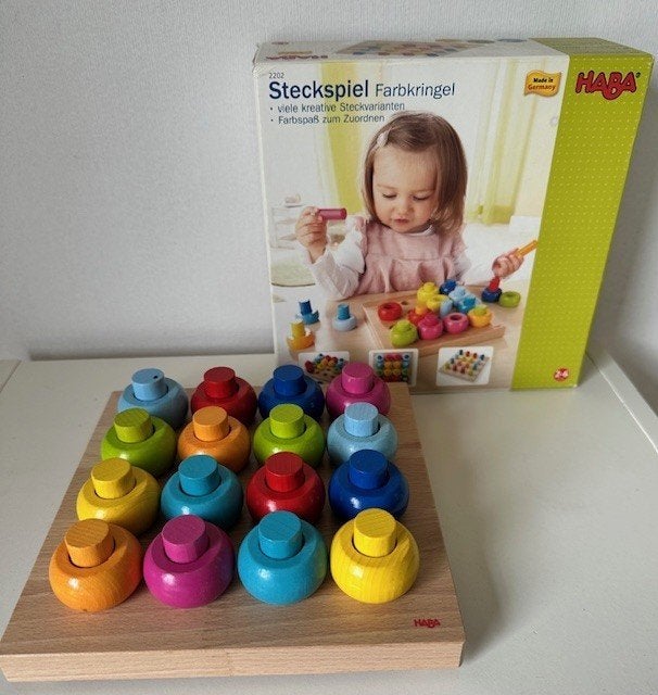 Haba houten Steekspel kleurenringen, zgan (Sp284), Ophalen of Verzenden, Zo goed als nieuw, Overige typen