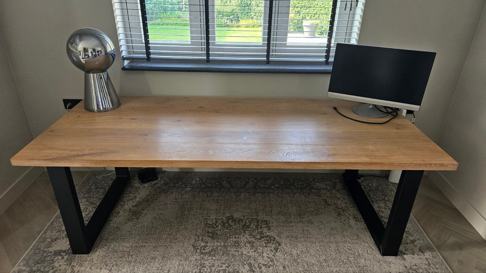 Robuuste eikenhouten tafel met metalen onderstel 240x100 cm, Ophalen, Gebruikt, 200 cm of meer, 50 tot 100 cm