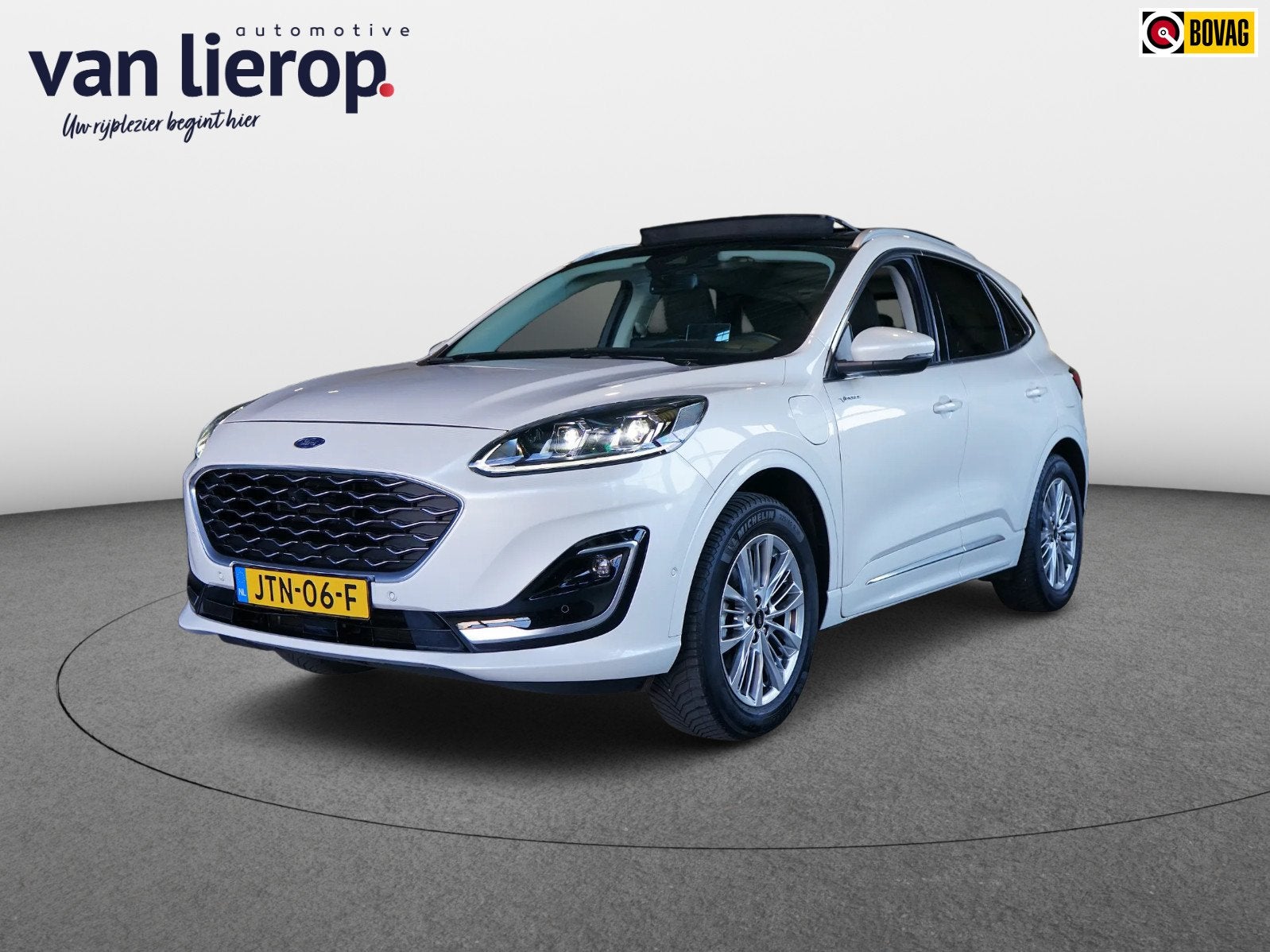 Ford KUGA 2.5 PHEV Vignale|PANO|LEDER|STOEL/STUURVERW|NAVI|B, Auto's, 14 kWh, Gebruikt, 4 cilinders, Wit