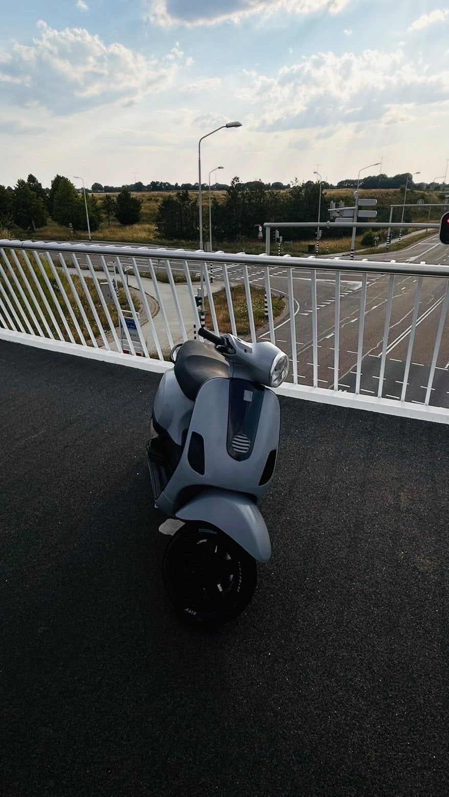Vespa LX 2T 2008 – Nette grijze scooter!, Ophalen, Tweetakt, Gebruikt, 70 cc