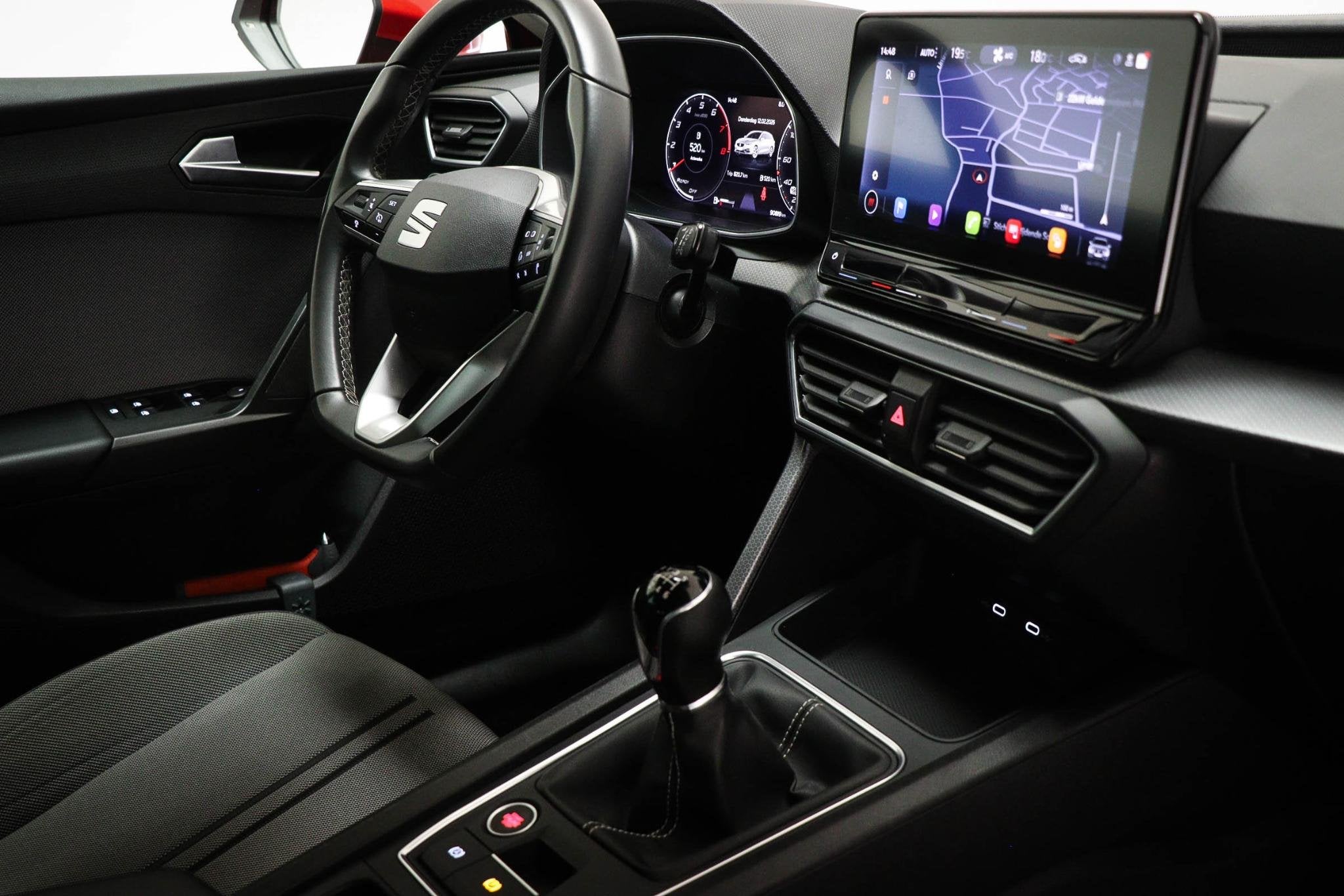 SEAT Leon Sportstourer 1.5 TSI Style Business Intense | VIRT, Voorwielaandrijving, Stof, 4 cilinders, Leon