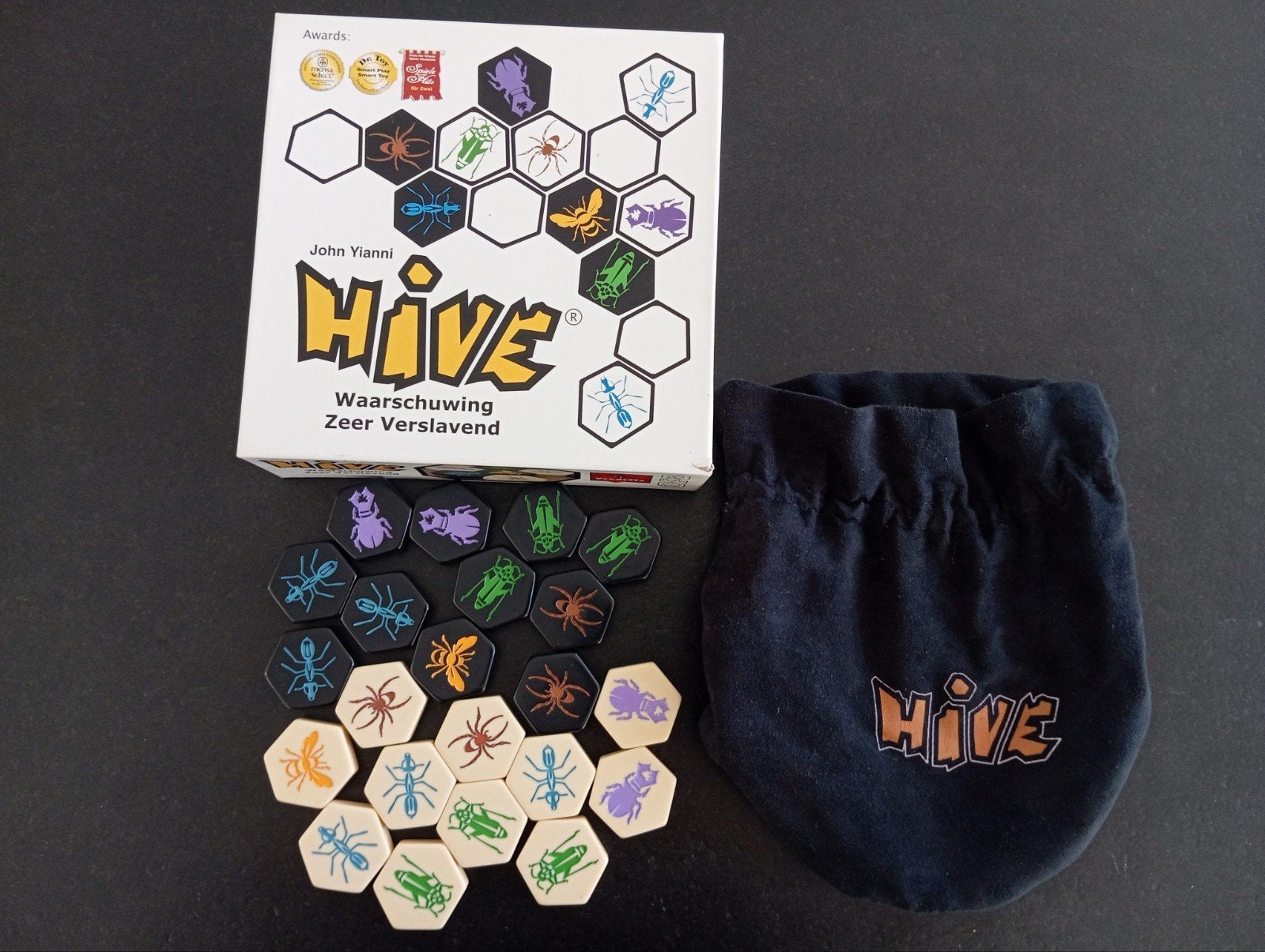 HIVE bordspel, Ophalen of Verzenden, Zo goed als nieuw