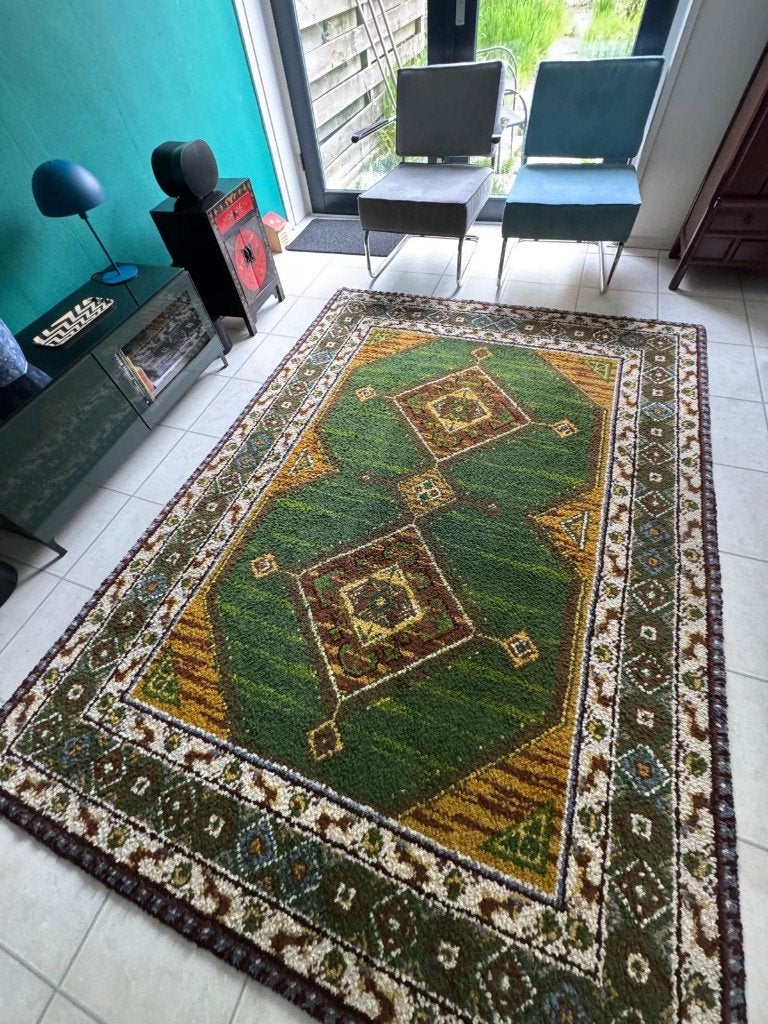 Handgeknoopt vloerkleed, Huis en Inrichting, Stoffering | Tapijten en Kleden, Ophalen, Gebruikt, 200 cm of meer, 200 cm of meer