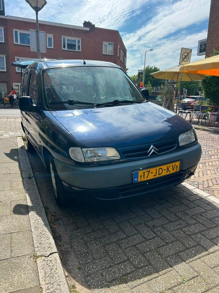 Citroën Berlingo 1.6i Multispace 2002 | Trekhaak | CarPlay, Voorwielaandrijving, USB, 4 cilinders, Blauw