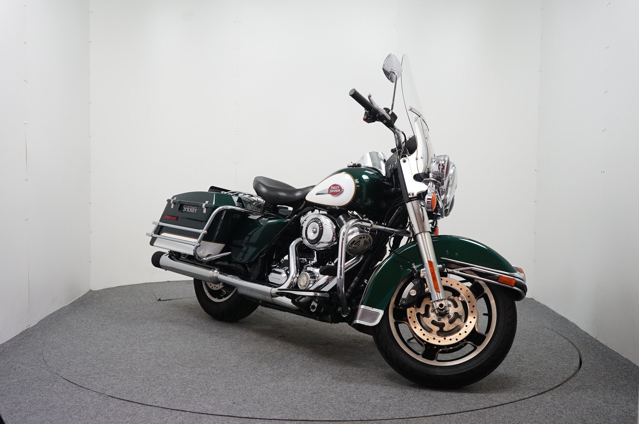 Harley-Davidson FLHPI ROAD KING POLICE (bj 2012), Motoren, 1600 cc, Chopper, Bedrijf, Meer dan 35 kW