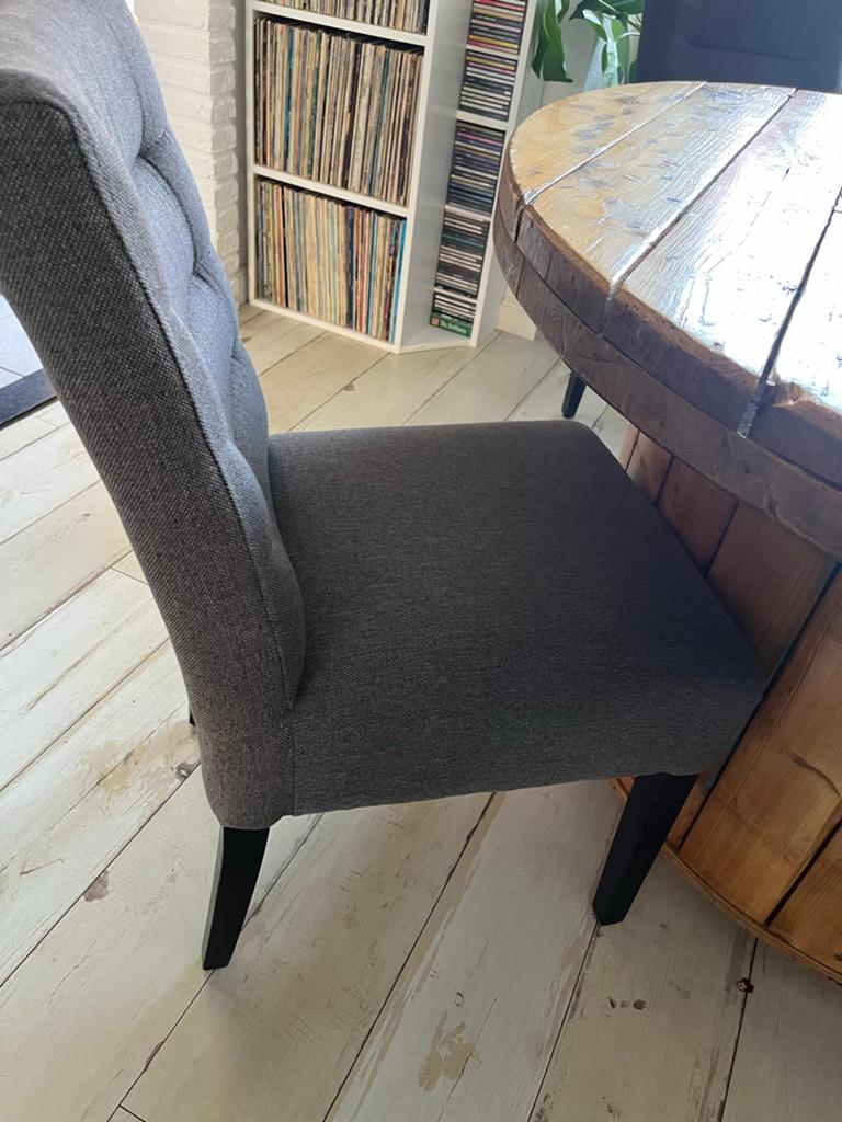 Set van 6 eetkamerstoelen: 3 grijs, 3 zwart, Huis en Inrichting, Stoelen, Ophalen, Gebruikt, Vijf, Zes of meer stoelen, Stof