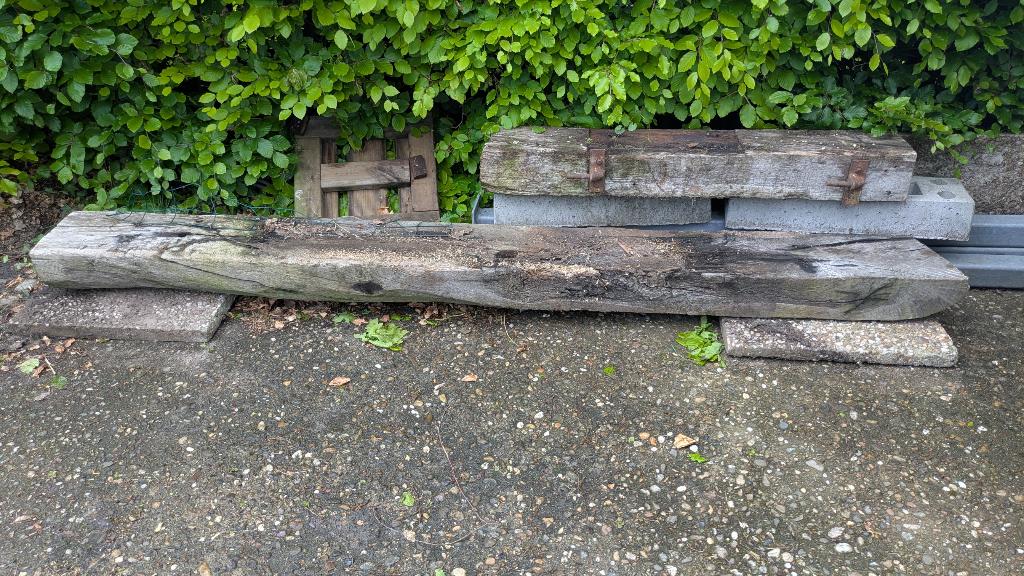 Eiken bielzen, Tuin en Terras, Bielzen en Borders, Ophalen, Gebruikt, 25 tot 50 cm, 25 cm of meer