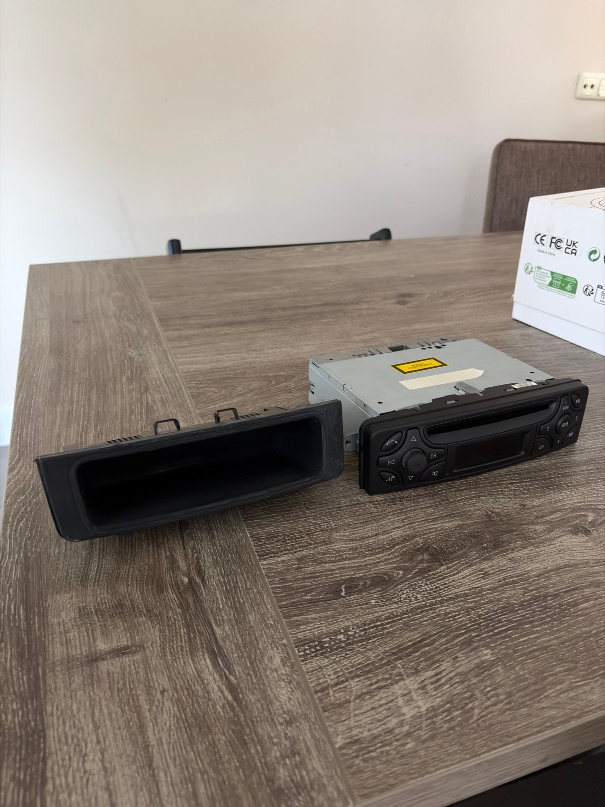 Mercedes-Benz Audio 10 CD-speler (Becker BE 6081), Auto diversen, Ophalen of Verzenden, Gebruikt