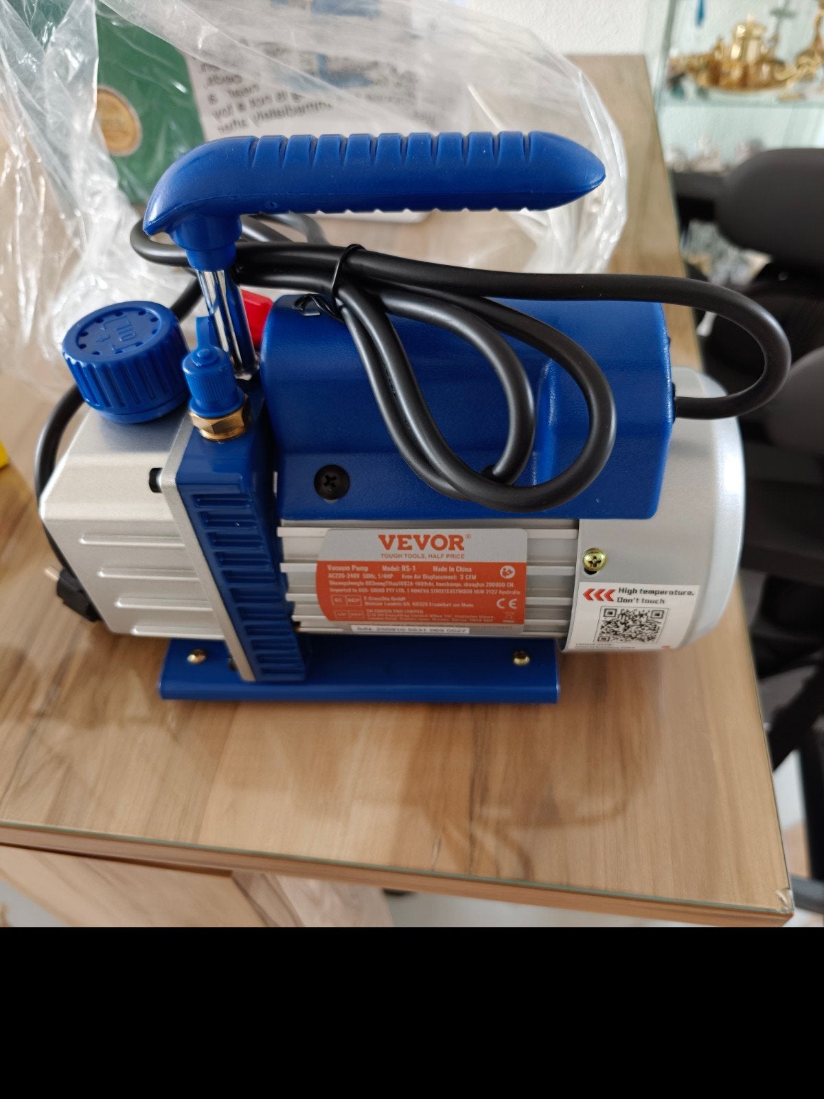 Airconditioning Vacuum Pomp Te Huur €25 Per dag, 100 liter of meer, Ophalen of Verzenden, Minder dan 200 liter/min