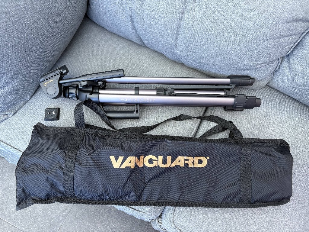 vanguard tripod statief, Audio, Tv en Foto, Fotografie | Statieven en Balhoofden, Ophalen of Verzenden, Zo goed als nieuw, Driepoot