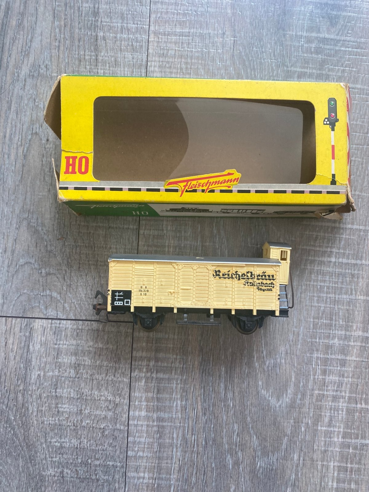 Wagon van fleischmann, Gebruikt, Gelijkstroom, Fleischmann, Wagon