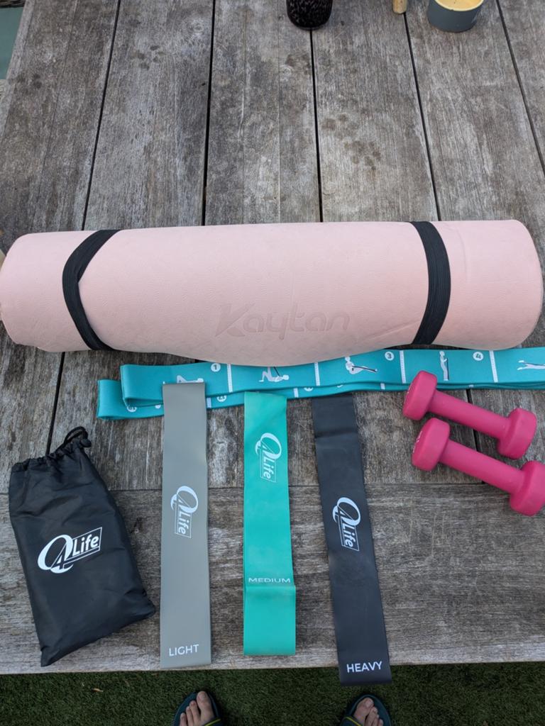 Fitness set: mat, weerstandsbanden, dumbbells, Ophalen of Verzenden, Zo goed als nieuw, Benen, Fitnessmat