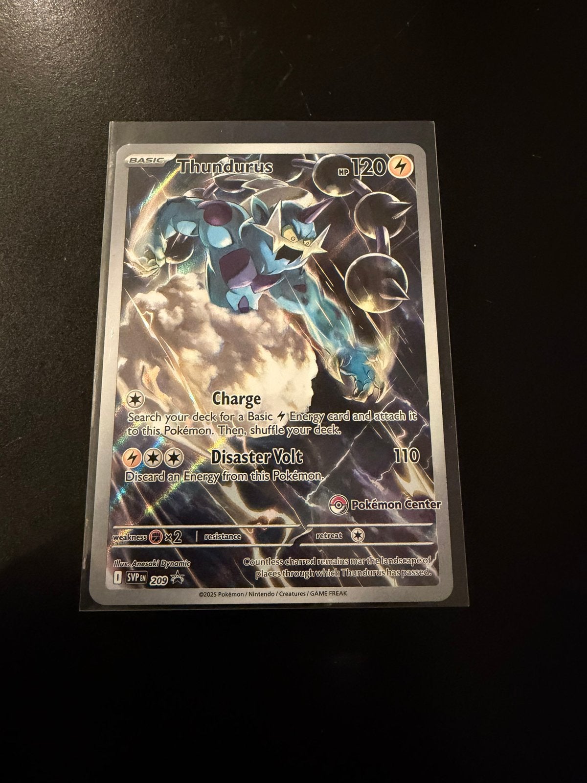 Pokemon Thundurus SVP 209 Pokemon Center, Ophalen of Verzenden, Zo goed als nieuw, Losse kaart, Foil