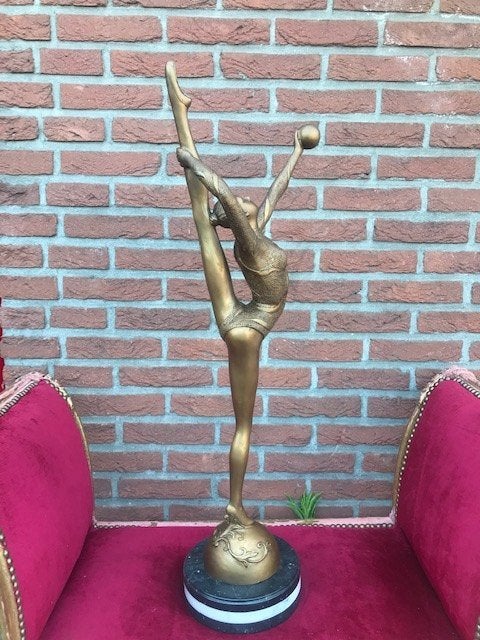 groot en elegant beeld van een ballerina, brons en marmer, Antiek en Kunst, Antiek | Koper en Brons, Ophalen of Verzenden, Brons