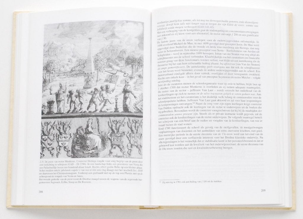 Minerva Dordracena: 750 jaar klassiek onderwijs in Dordrecht, 20e eeuw of later, Verzenden, Zo goed als nieuw, C. Esseboom