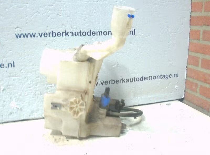 RUITENSPROEIERRESERVOIR Peugeot 407 (6C / J), Kontakt-peugeot@peugeot.com, Gebruikt, Ophalen of Verzenden, Bahnhofsplatz 65423 Rüsselsheim, DE