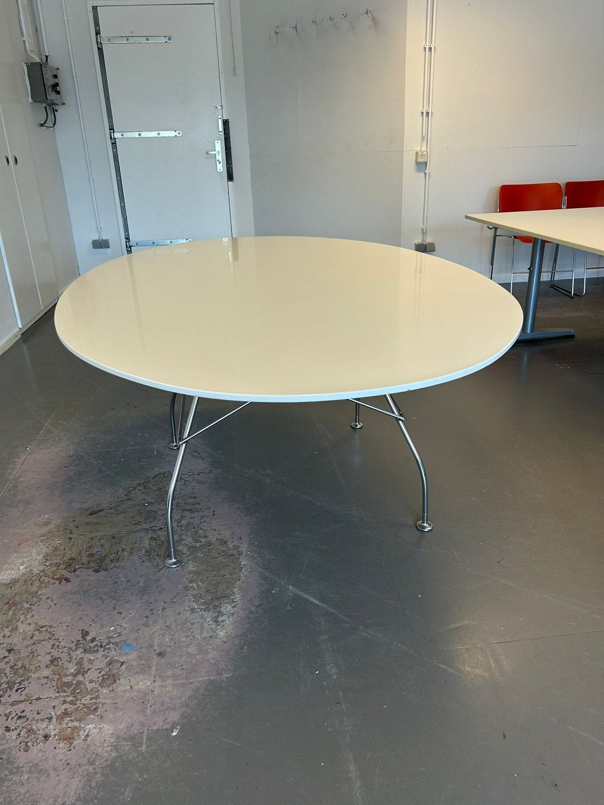 Philippe Starck Kartell Glossy ovalen eettafel., Ophalen, Kunststof, Gebruikt, 100 tot 150 cm