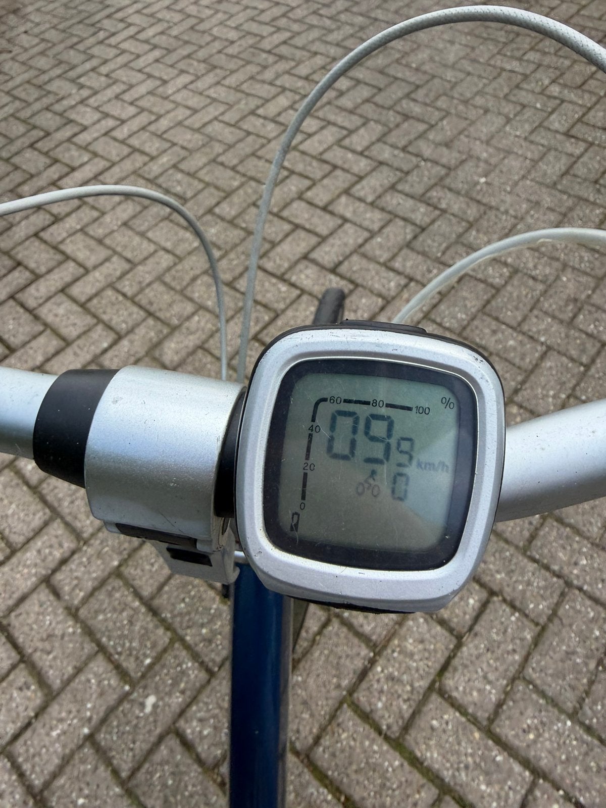 Foto 12 van Elektronische Fiets batavus in topconditie klein probleem