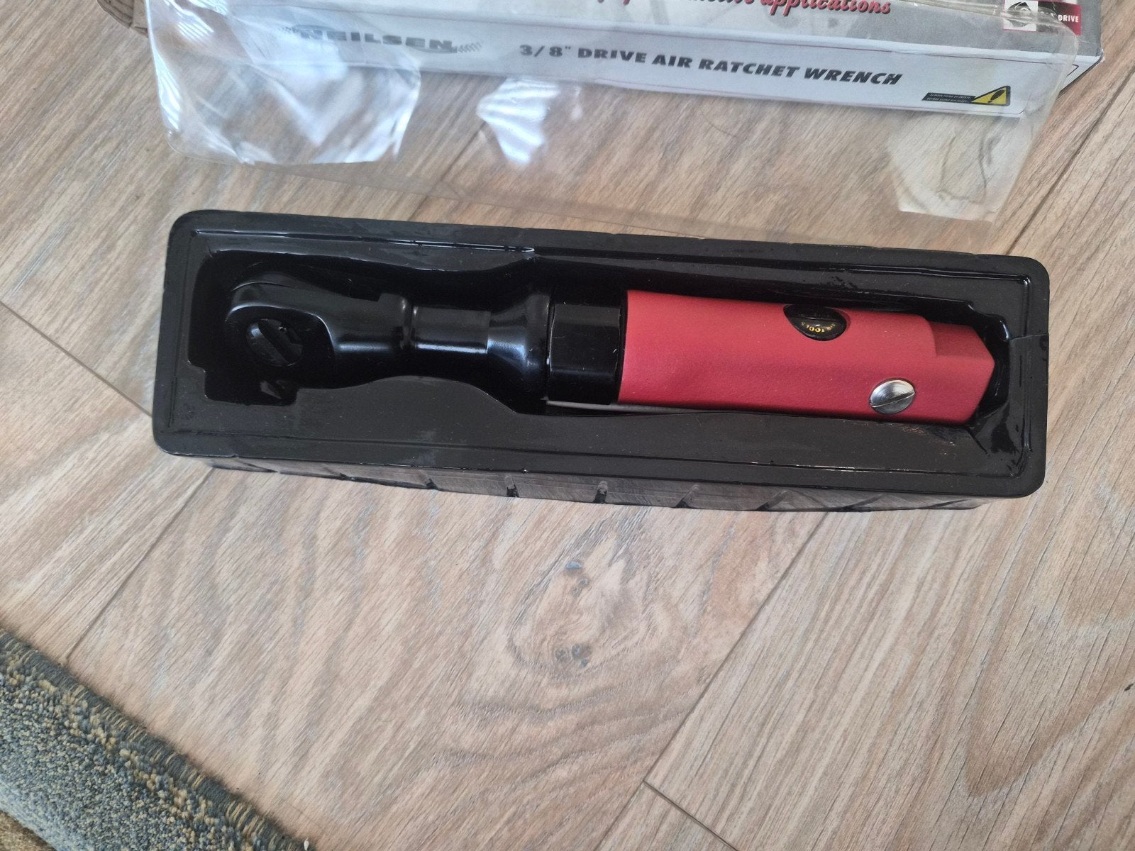 Nielsen 3/8" Luchtratel - Nieuw in doos, Ophalen of Verzenden, Nieuw, Sleutel/ratel, Overige merken