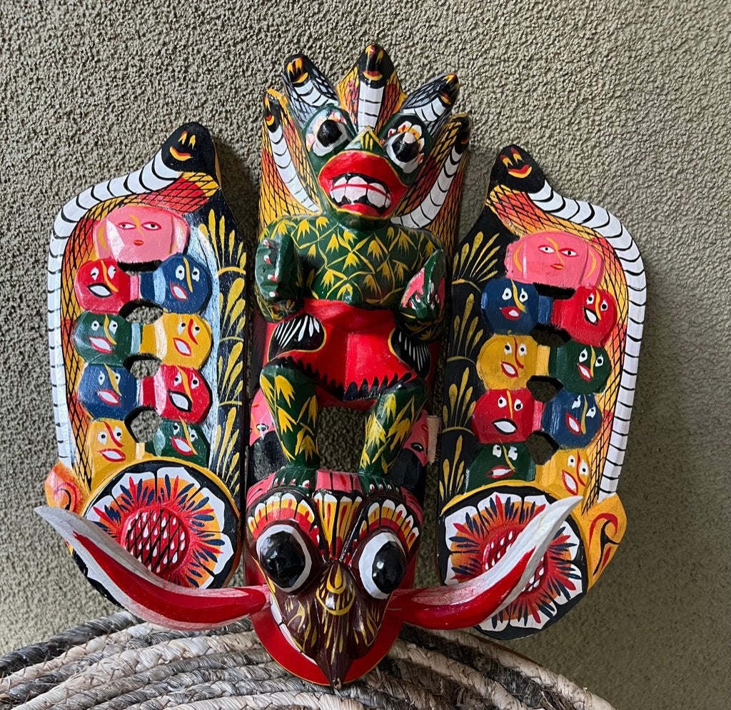 Daha Ata Sanniya Raksha masker Sri Lanka houtsnijwerk, Antiek en Kunst, Kunst | Beelden en Houtsnijwerken, Overige onderwerpen