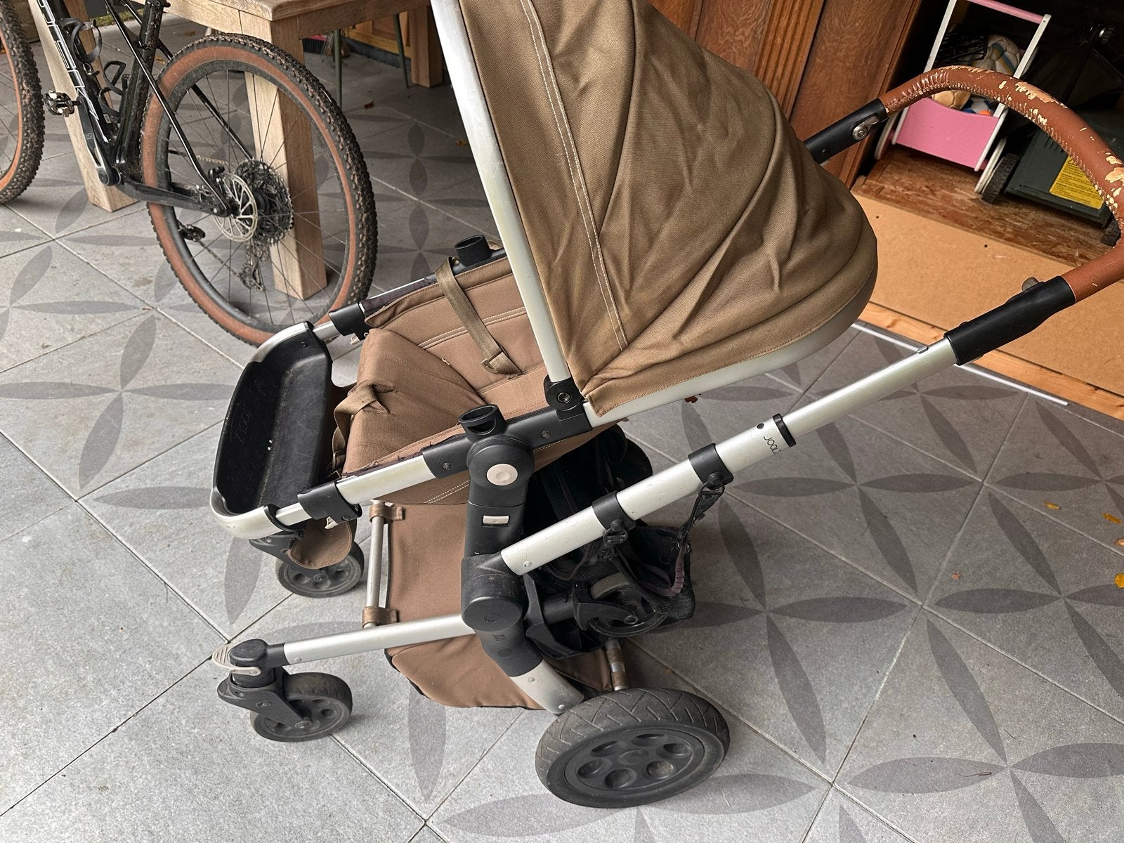 Joolz Kinderwagen met Wiegje en Accessoires, Gebruikt, Combiwagen, Met reiswieg, Ophalen