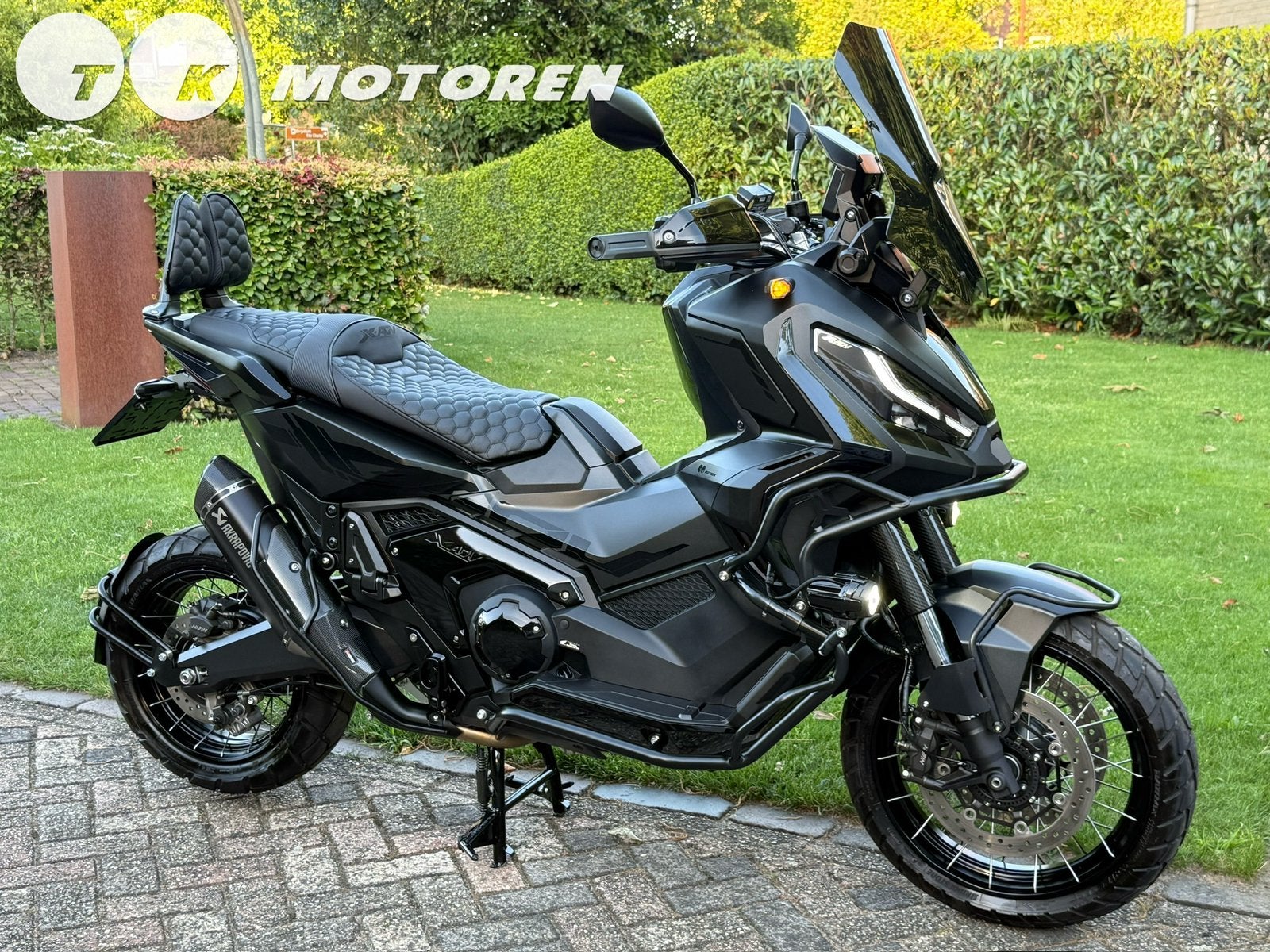 ⭐️ CUSTOM Honda XADV 750 2024 TK BLACK EDITION MET CARPLAY !, 750 cc, Occasion, Motorrijbewijs A, Bedrijf