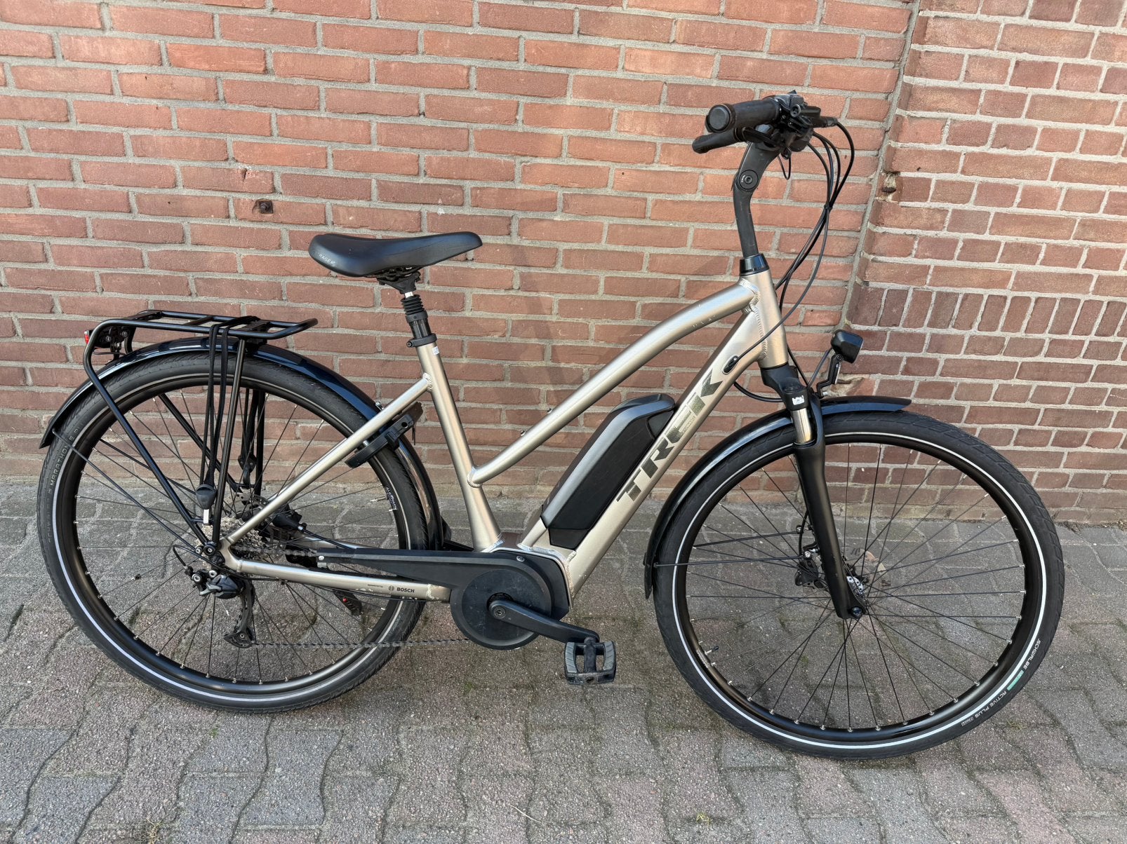 Trek verve 2 elektrische damesfiets elektrische fiets trek, Gebruikt, 51 tot 55 cm, 50 km per accu of meer, Ophalen