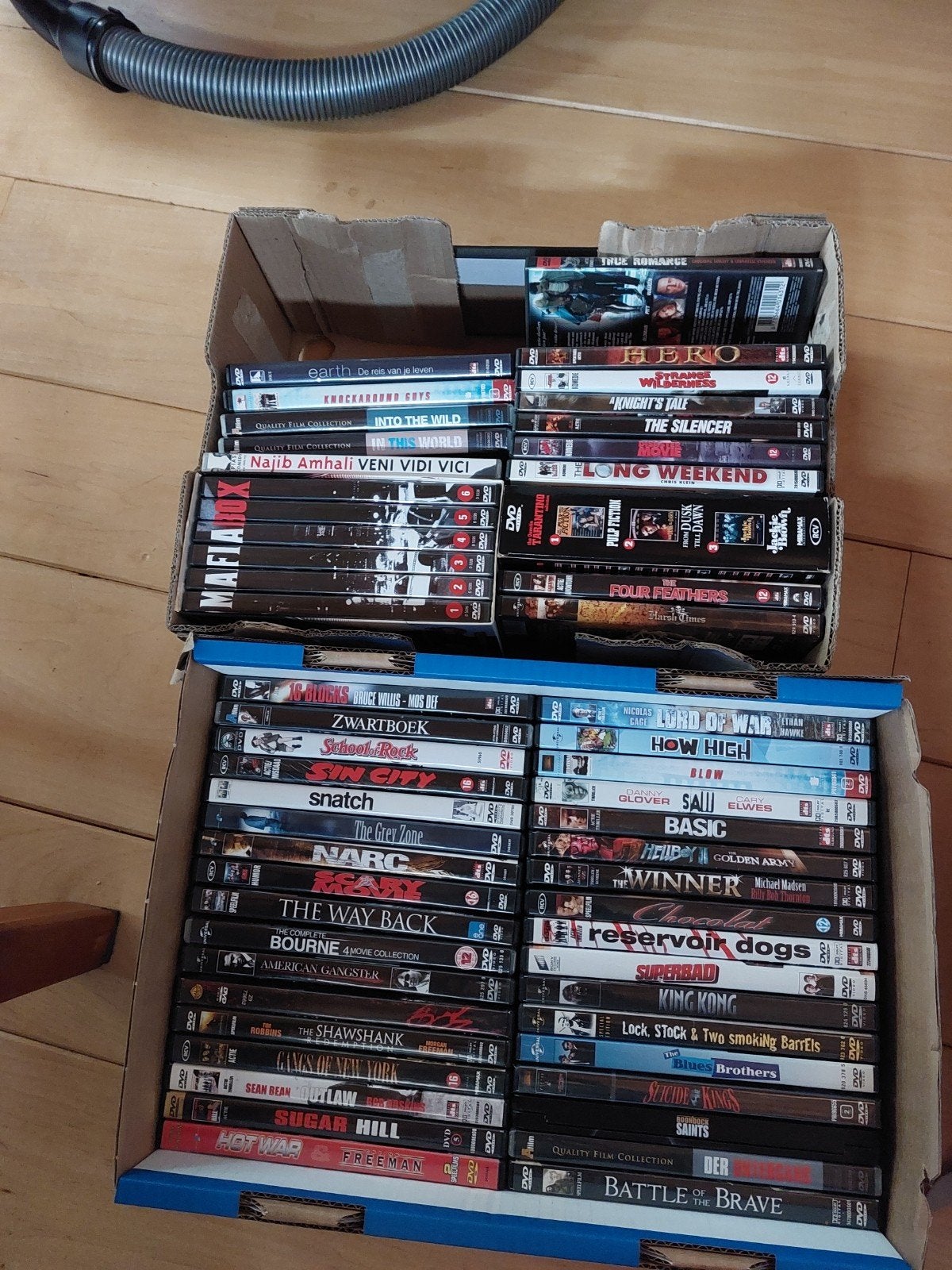 gratis. meer dan 50 DVD's, Alle leeftijden, Ophalen, Zo goed als nieuw