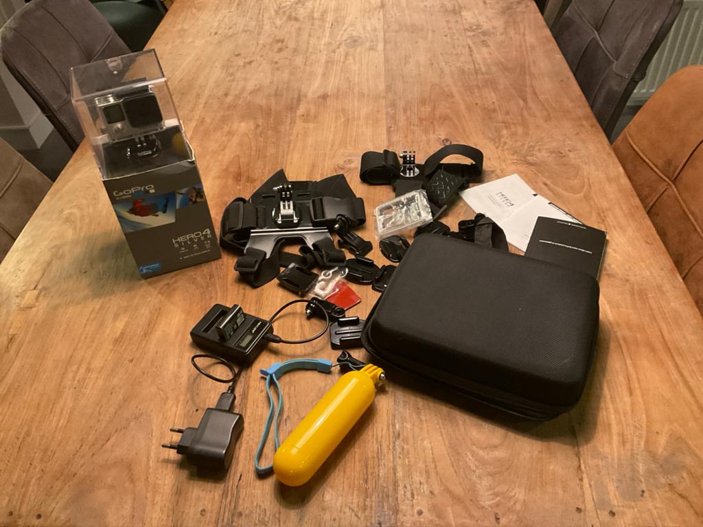 GoPro Hero 4 Silver met uitgebreide accessoires set, Ophalen of Verzenden, Gebruikt, GoPro