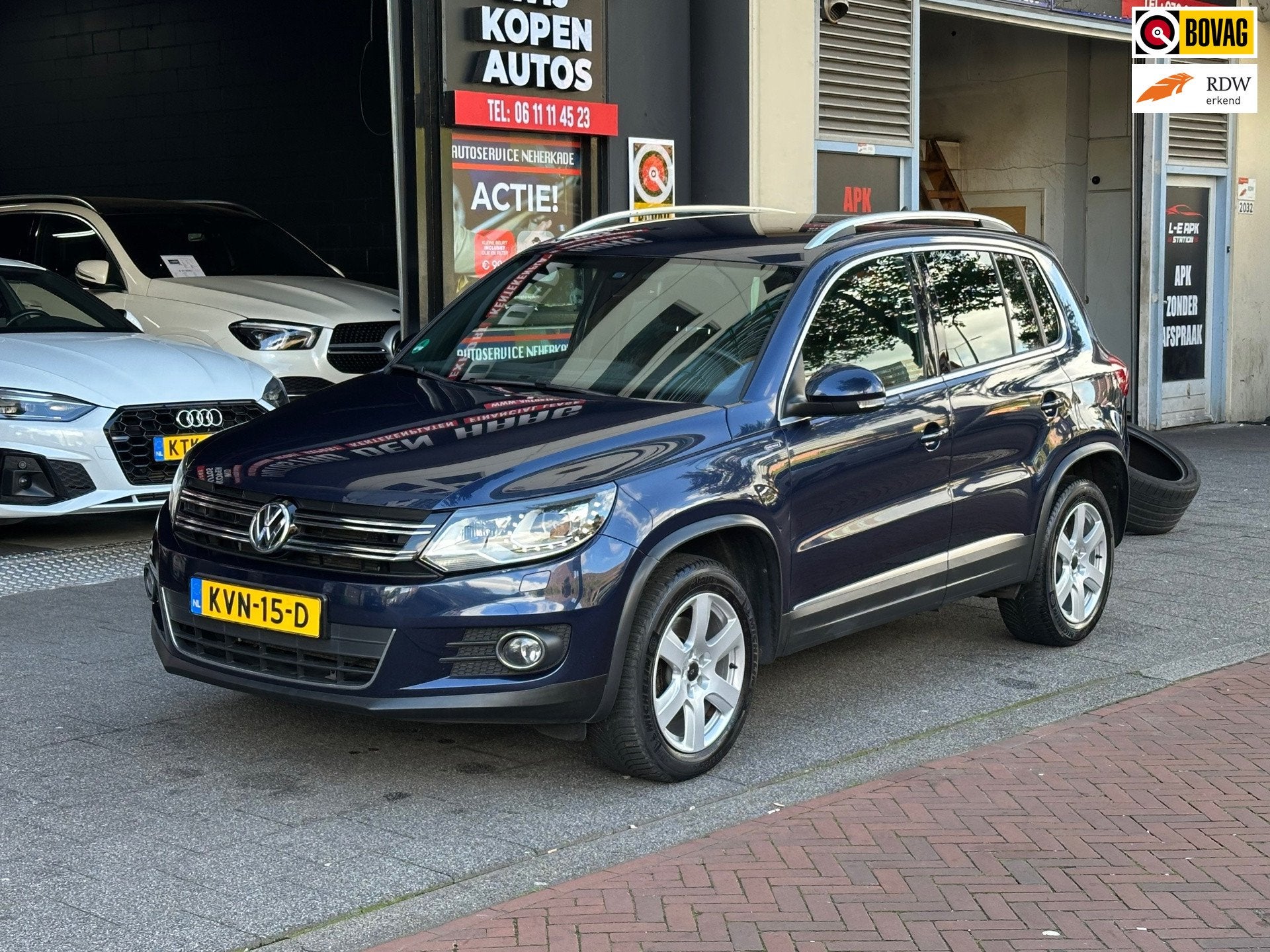 Volkswagen Tiguan 1.4 TSI Sport&Style Automaat Clima Camera, Auto's, Volkswagen, Euro 6, 4 cilinders, 150 pk, Blauw